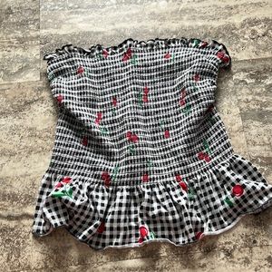 tube top with flares. size m (7-9)